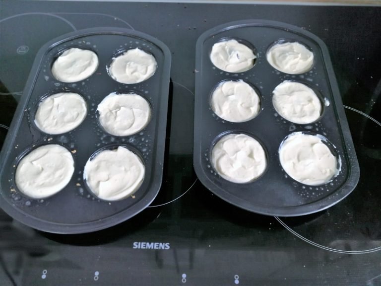 Cheesecake Muffins 11