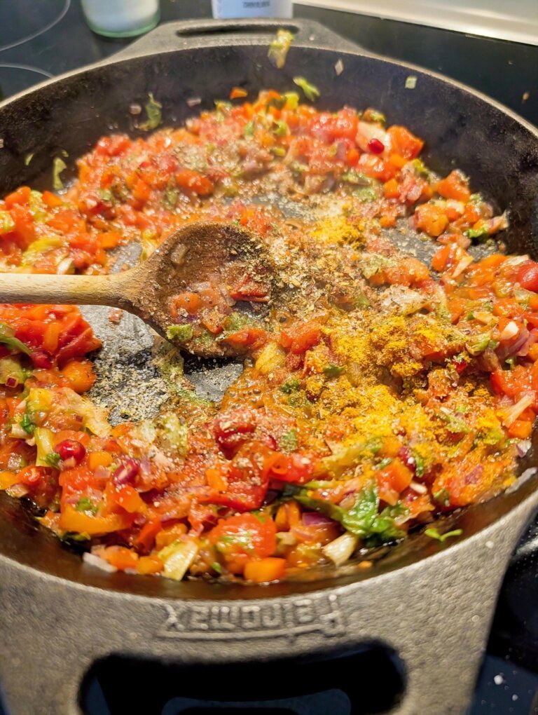 Persisches Omelett Rezept: Fruchtige Shakshuka-Alternative 9 Persisches Omelett Rezept: Fruchtige Shakshuka-Alternative 9