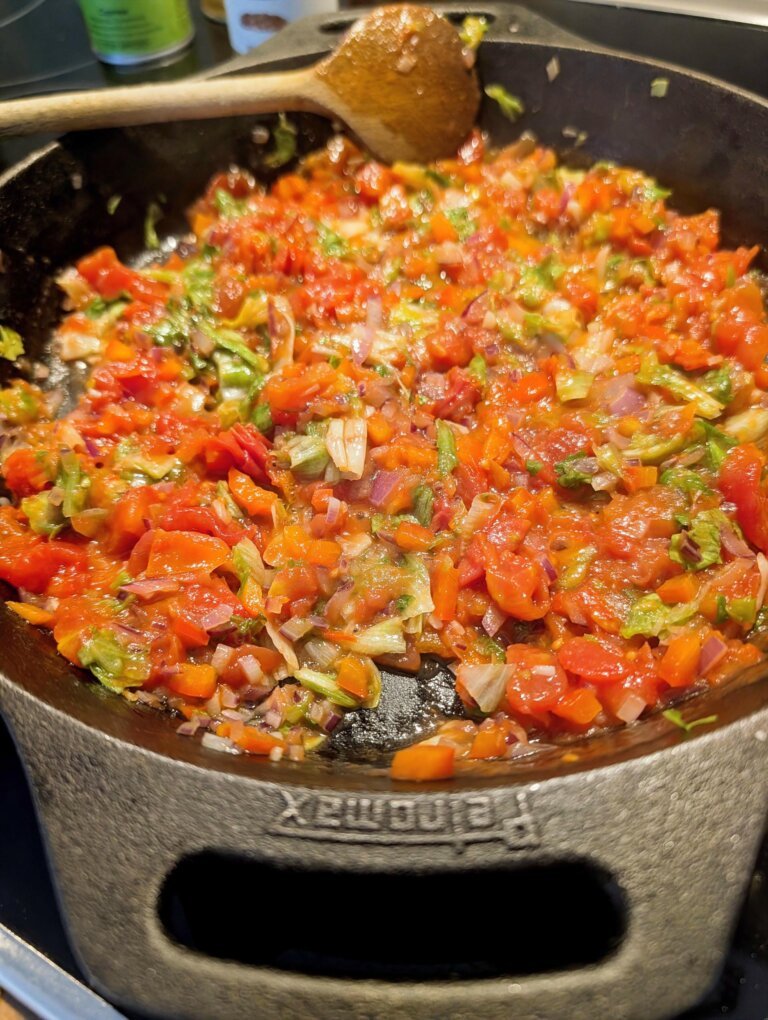 Persisches Omelett Rezept: Fruchtige Shakshuka-Alternative 8 Persisches Omelett Rezept: Fruchtige Shakshuka-Alternative 8